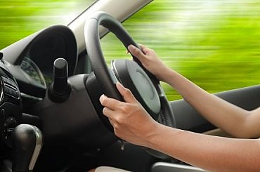 V Ostravě explodoval automobil na stlačený plyn, řidič skončil v nemocnici