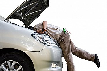 Trend: Zero-mileage EV moduly v energetice a průmyslových úložištích