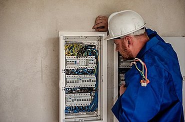 Paušál alebo odmena za každú aktiváciu? Energetici hľadajú model pre flexibilitu domácností
