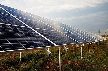 Byznys se solární energií. Solar Global prodal pět již stávajících elektráren
