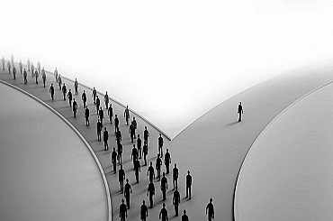 Nová vláda odvolala dalšího člena rady ČEPS. Proč musel Lucký skončit?