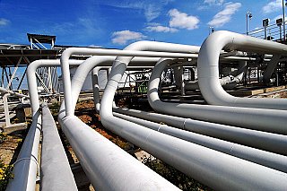 Gazprom plánuje v příštím roce snížit investice o téměř třetinu