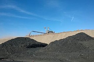 Asie se vrací k uhlí: drahý plyn mění energetickou rovnováhu